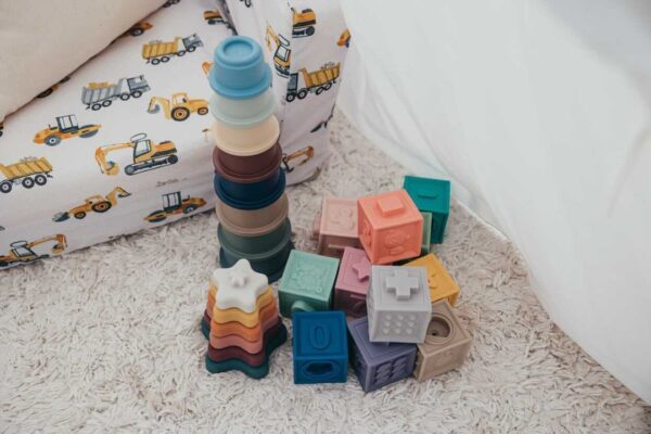 sensory play toys